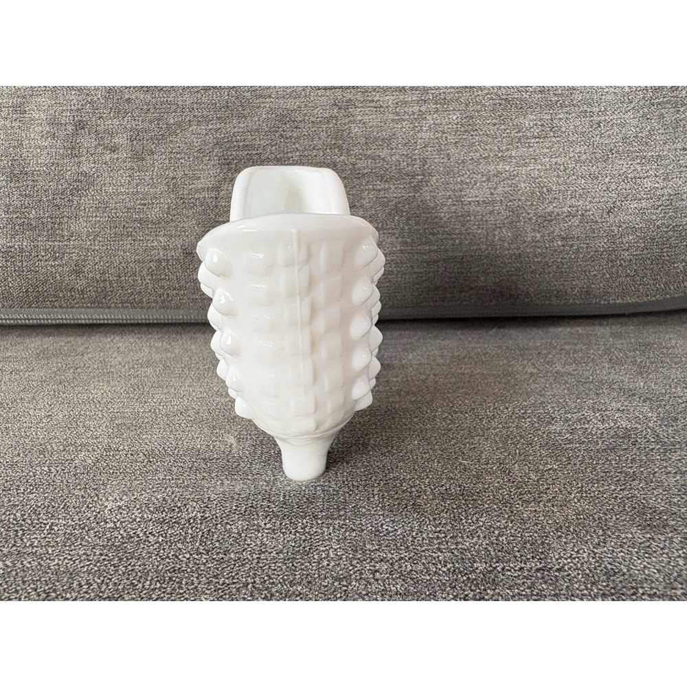 Fenton Art Glass White Milk Glass Hobnail Cat Head Slipper Shoe - Picture 4 of 7